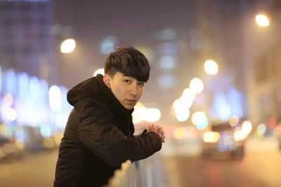 票务代理丨京味儿话剧《年复一年》 大杂院里的苦乐人生